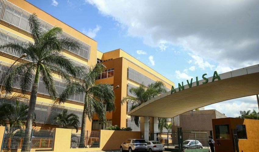  Anvisa proíbe suplemento alimentar de melatonina para crianças