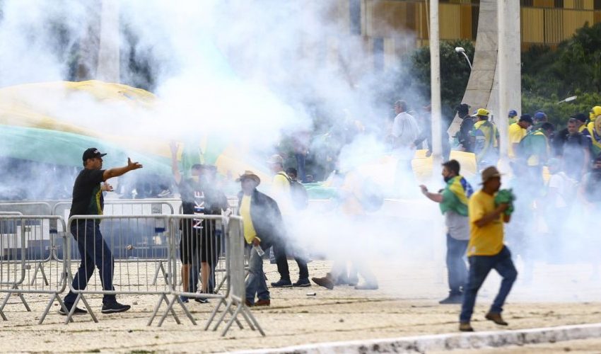  Moraes leva julgamento de réu do 8 de janeiro ao plenário físico