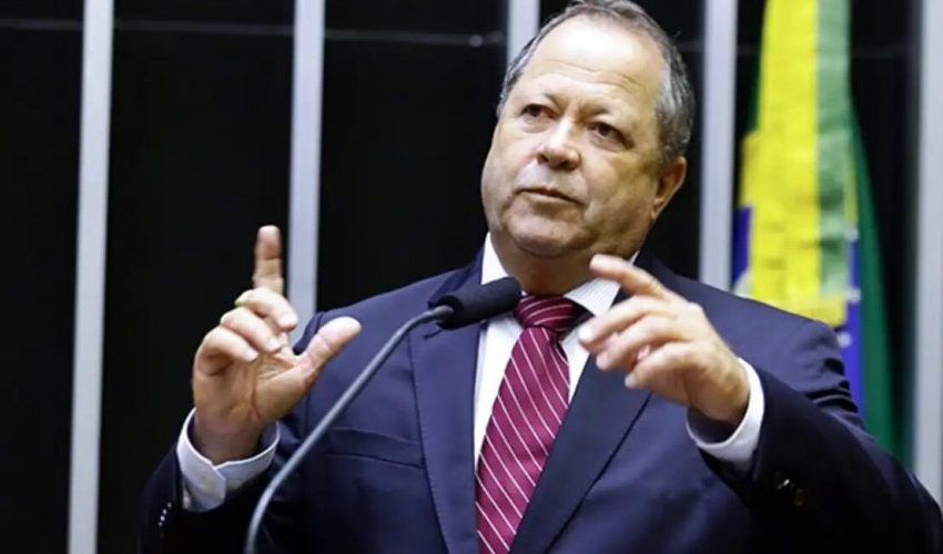  União Brasil expulsa deputado Brazão após prisão em caso Marielle
