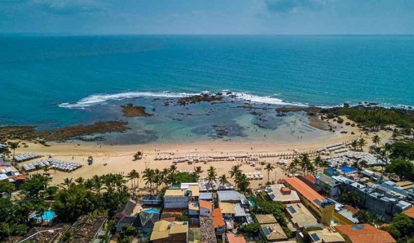  Justiça determina que 17 imóveis sejam desocupados imediatamente em área de risco em destino turístico da Bahia